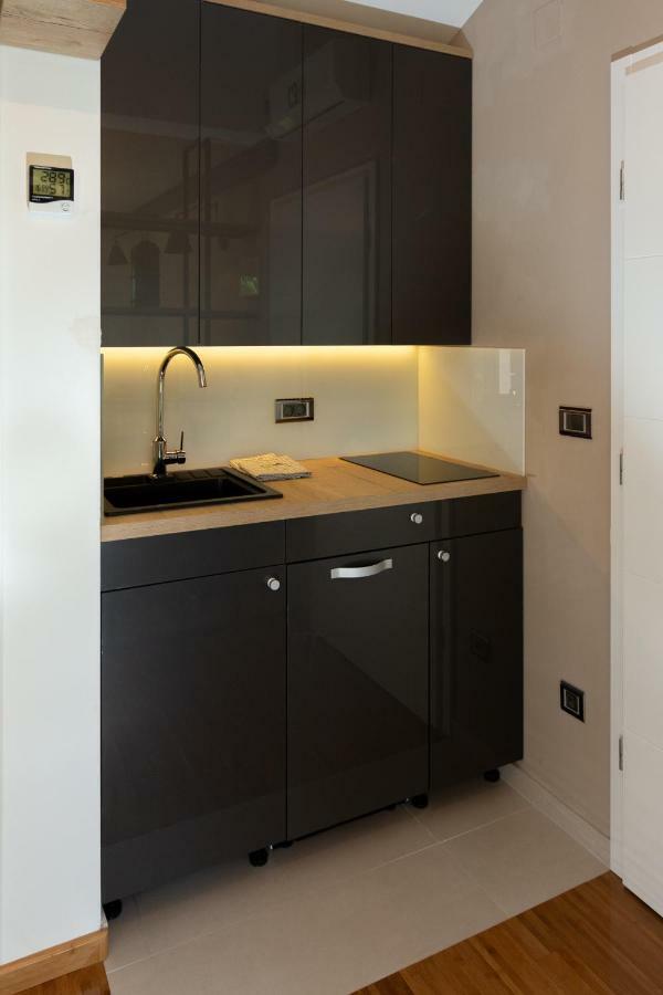 Pampas Apartments Mreznica Duga Resa Buitenkant foto